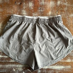 Nike Dri-Fit Woman’s Running Shorts Medium